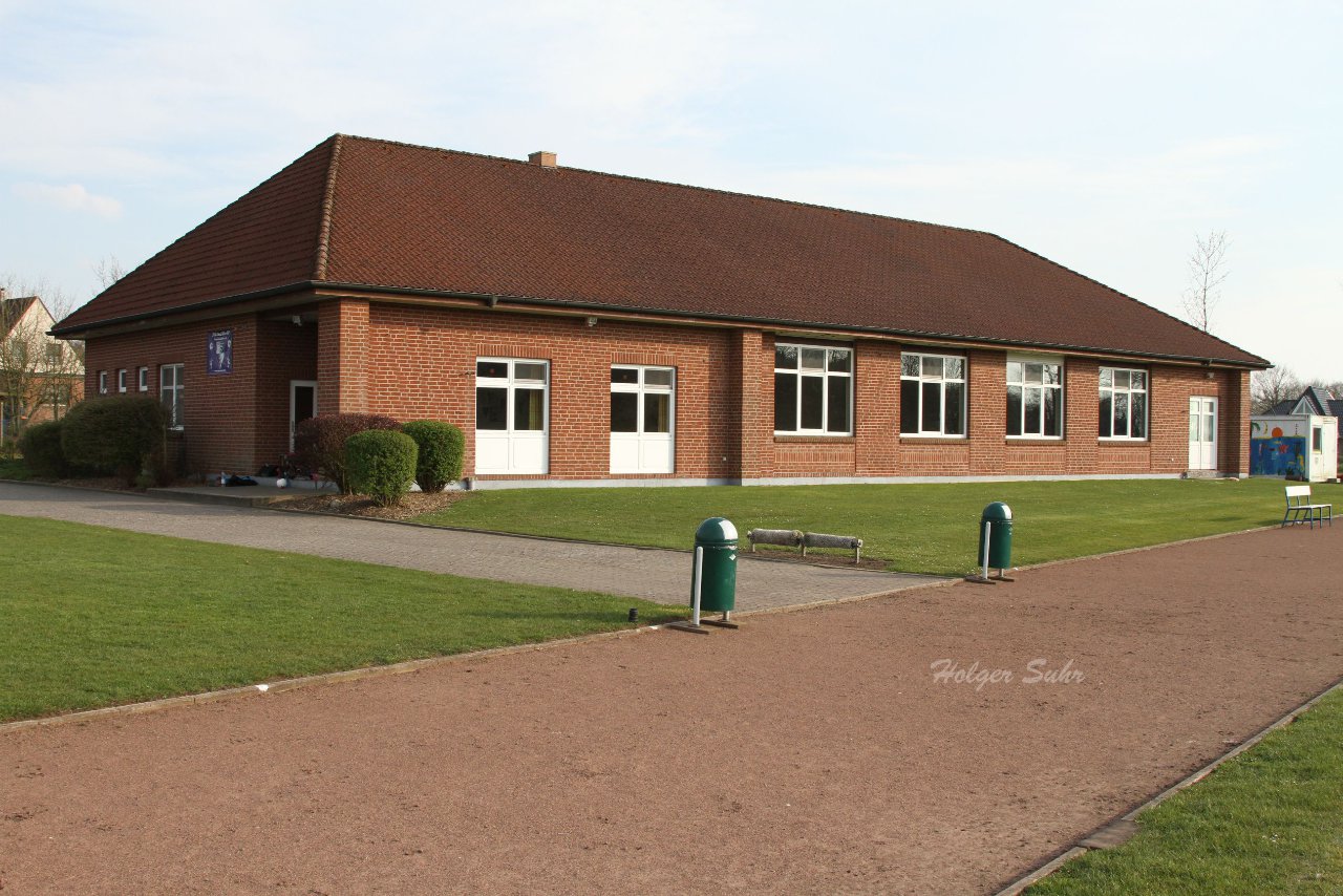 Bild 1 - Sportlerheim